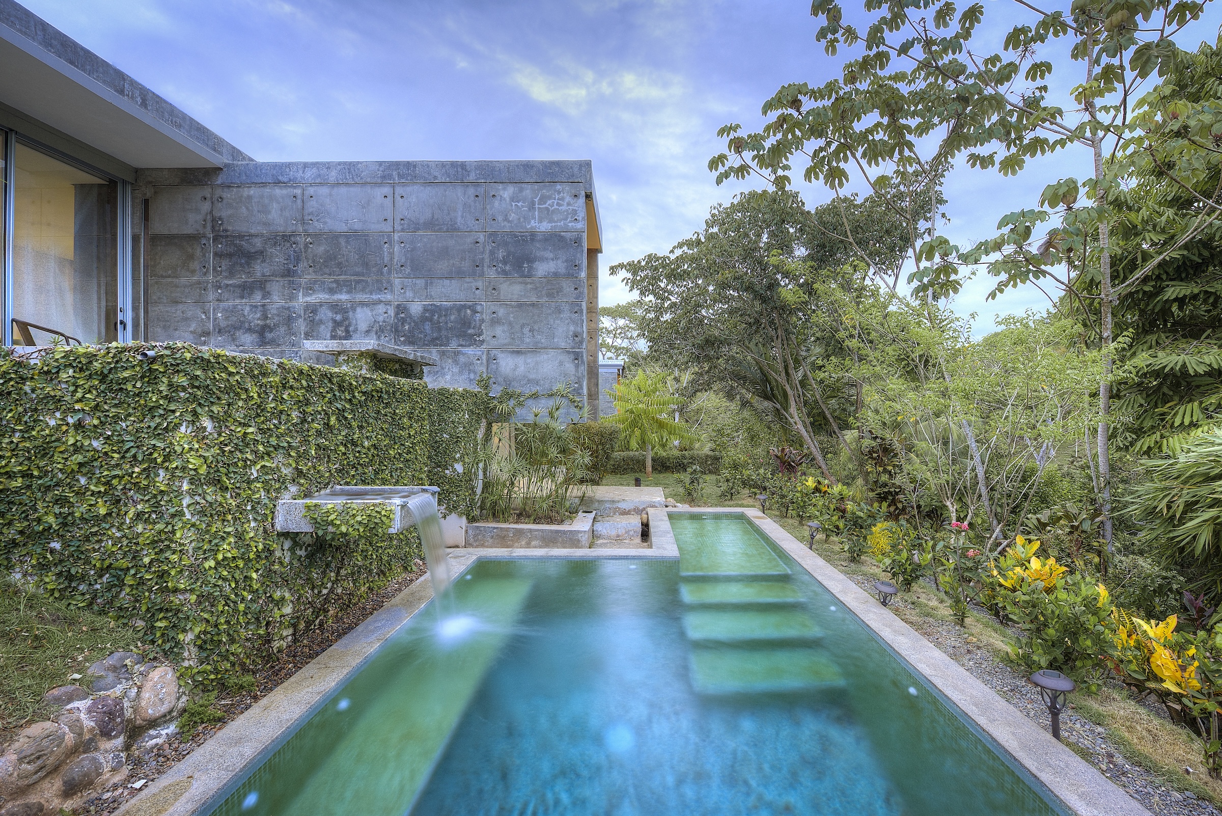 Villa Los Laureles II private pool with waterfall feature