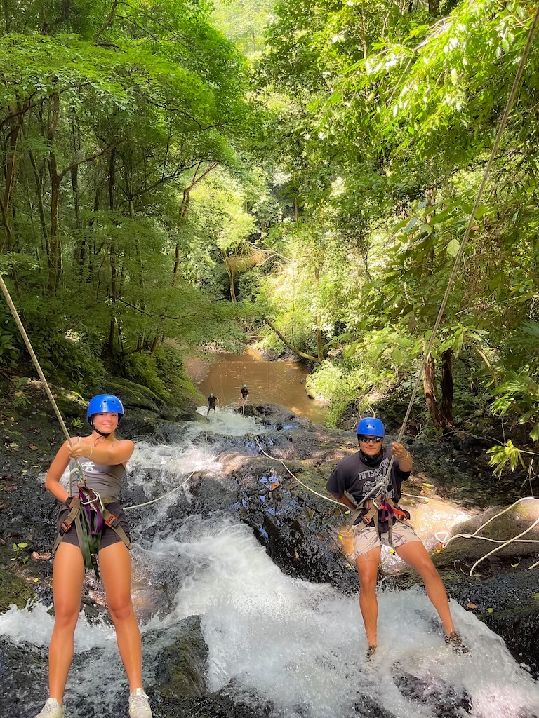 Rappelling waterfall Costa Rica